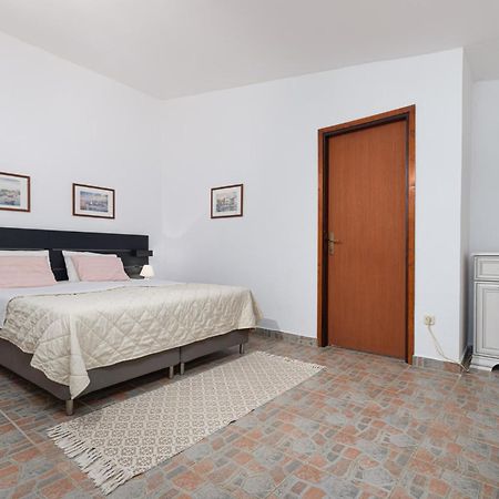 St. Becic Lägenhet Poreč Exteriör bild